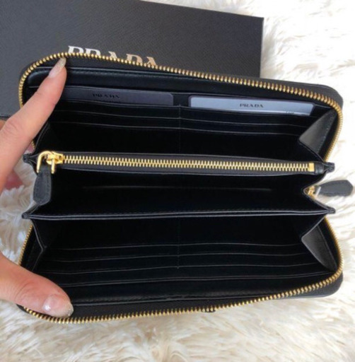 新品✳︎PRADA 財布