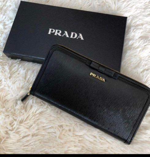 新品✳︎PRADA 財布