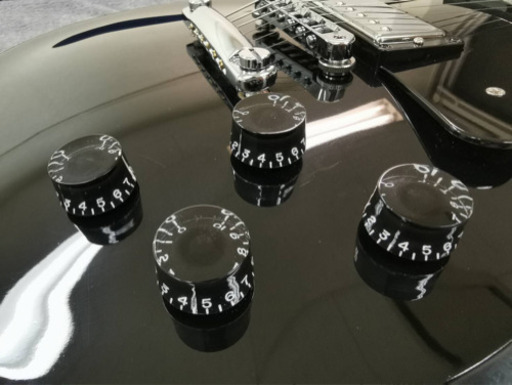 【Gibson】 LesPaulモデル　エレアコ【ほぼ新品投げ売り】