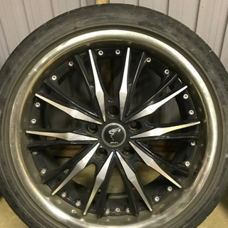 値下げ　日産リーフに履いていた18インチホイールになりますの画像