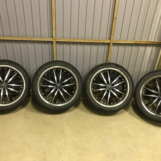 18インチのホイルになります。。 マツダ RX-8 ネットで購入の18インチのタイヤ持ち込み作業依頼になり