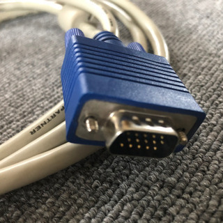 デスクトップ用モニター接続ケーブル（中古）