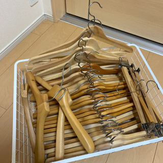 木製ハンガーセットの画像