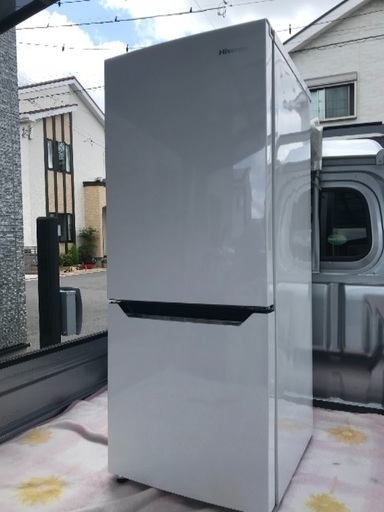 購入者決まりました2018年製ハイセンスホワイト冷凍冷蔵庫美品。千葉県内配送無料。設置無料。