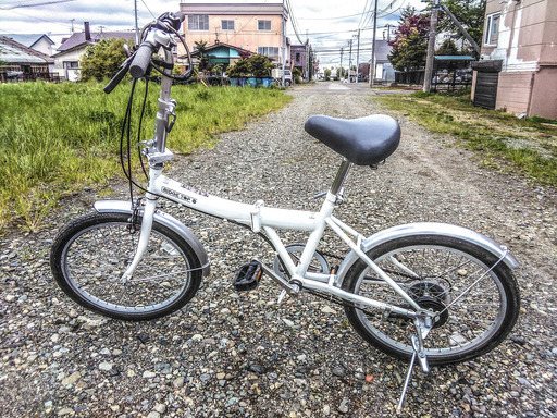 6段変速自転車；折りたたみ6段変速軽快車：中古  白色