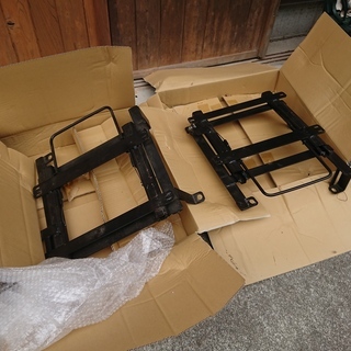 ジムニー用レカロシートレール　レカロ製ではありません。