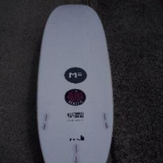 値下げ　新品同様　MF ビースティ　THE BEASTIE 6’0" x 50.80cm x 6.67cm (37.0L)　ｿﾌﾄﾎﾞｰﾄﾞ

サーフボード　サーフィン　ﾐｯｸﾌｧﾆﾝｸﾞの画像