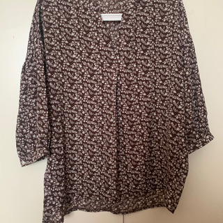 台湾ブランドQueenshop のシフォントップ