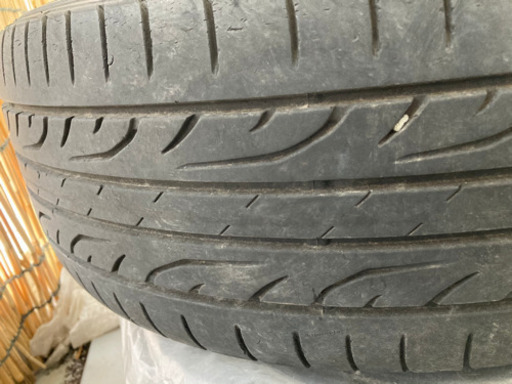 レガシィツーリングワゴン　タイヤ