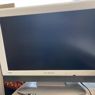 液晶テレビ