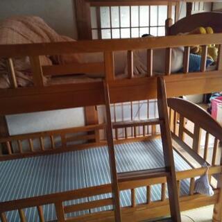 二段ベッドの画像