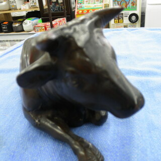 鉄製 牛の置物 インテリア オブジェ うし COW 玄関 床の間 和室にも　札幌　西岡店の画像