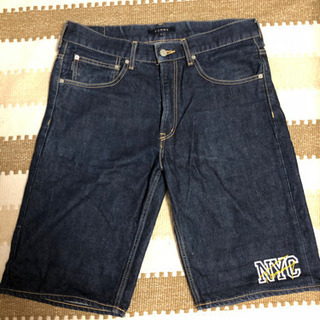 【値下げ交渉OK】 TOMMYのデニムハーフパンツの画像