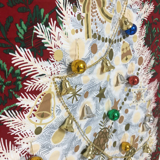 クリスマスツリーのタペストリーの画像