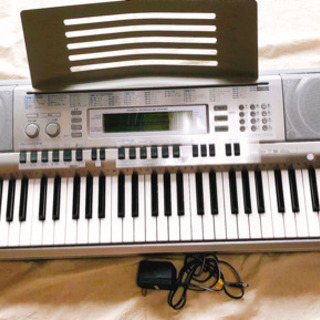 CASIO キーボード　wk-210