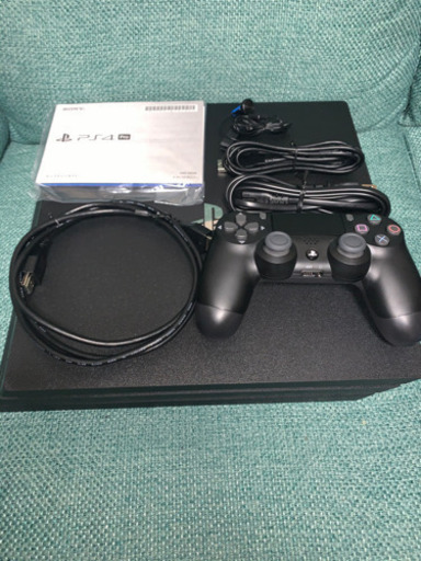 PS4pro 1TB CUH-7200B