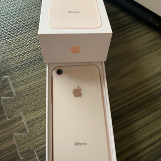 iPhone8 ゴルド