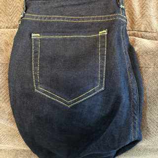 GU スキニーの画像