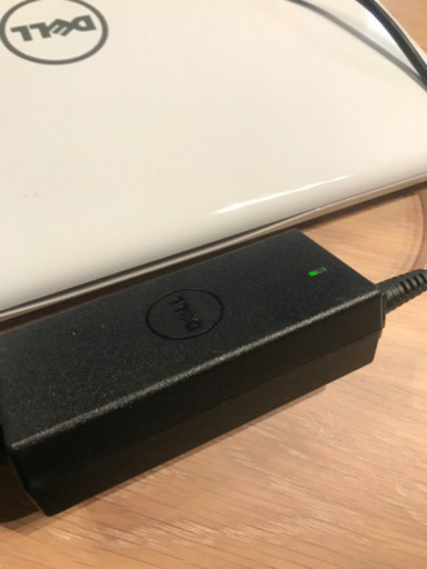 DELL Inspiron ホワイト　11.6インチ　ノートパソコン