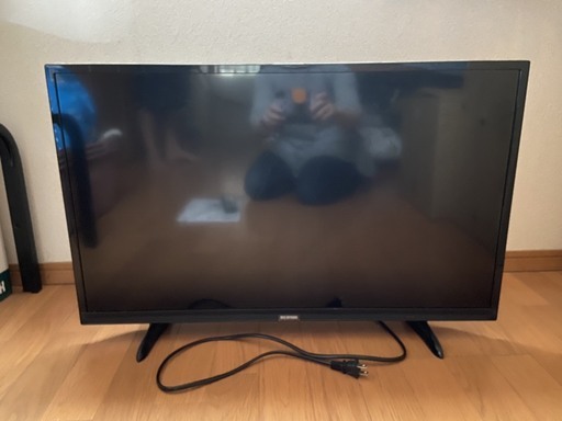 アイリスオーヤマ　ハイビジョン液晶テレビ ３２型 LT-32A320