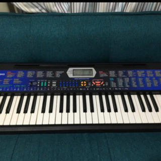 電子ピアノ