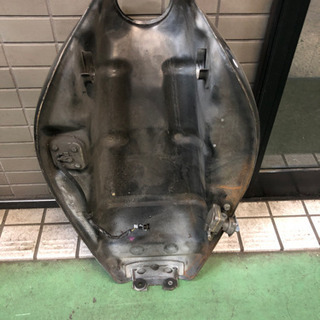 ゼファー 400 タンク　ジャンクの画像