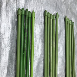 初夏です！園芸用支柱29本売りますの画像