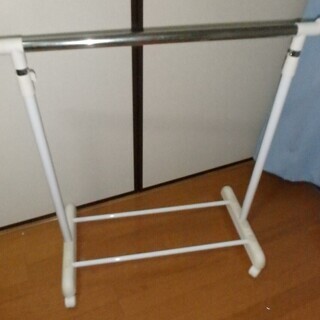 パイプハンガー