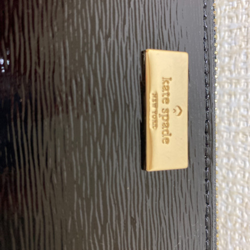 ケイトスペードの長財布