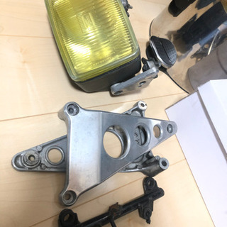 cbr400f 純正ヘッドライト　ステー一式の画像