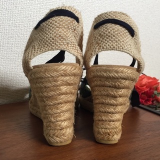 美品 J.CREW ウェッジソールサンダル の画像