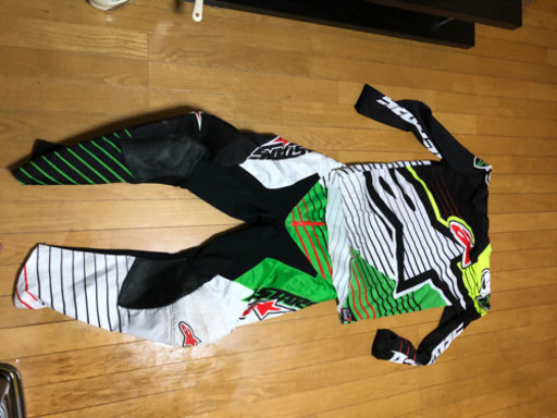 モトクロス ウエアー