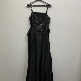 【値下げ】１１号１３号などいろいろまとめて　ドレスの画像