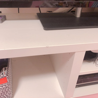 【お取り引き終了】IKEA 白　テレビボード　価格交渉お気軽にどうぞ　120×33 奥行40の画像