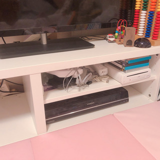 【お取り引き終了】IKEA 白　テレビボード　価格交渉お気軽にどうぞ　120×33 奥行40の画像