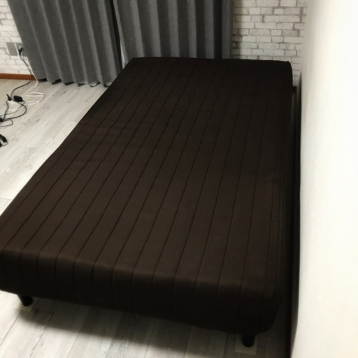 ニトリ セミダブルベッド