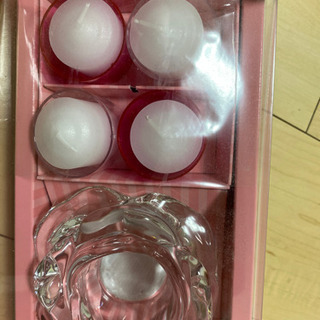 キャンドルとキャンドルホルダー