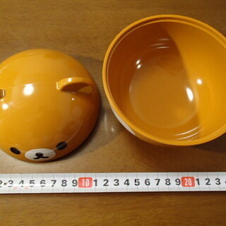 リラックマふた付きおわん　からあげクンのお皿　新品　ローソン景品　まとめての画像