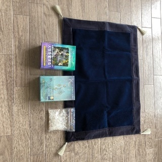 趣味.タロットカードと付属品