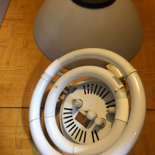 電灯　照明の画像