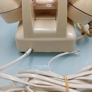 レトロ 電話機の画像