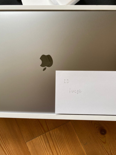 MacBook Pro 16インチ　ケアプラス付　三年保証