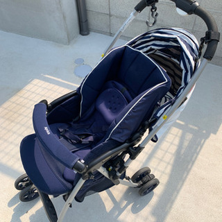 【美品】Aprica ラクーナライト　