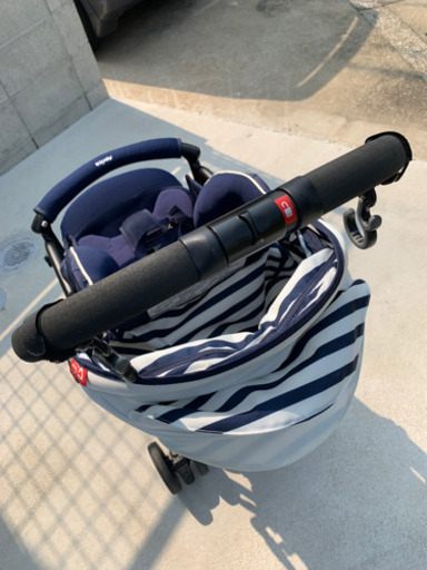 【美品】Aprica ラクーナライト　