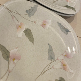 花柄のお皿　小２枚　大２枚の画像