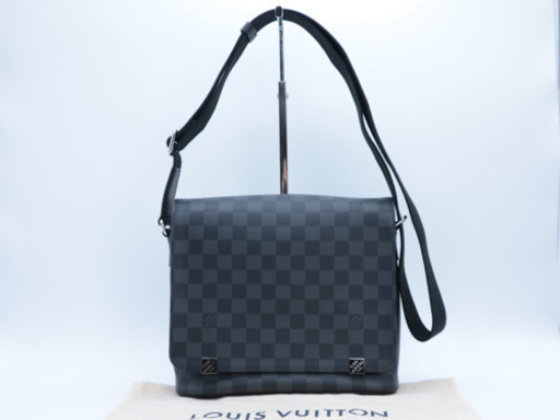 《LOUIS VUITTON/ダミエ グラフィット ディストリクト》Sランク