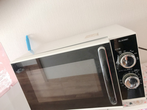 普通に綺麗な電子レンジです。