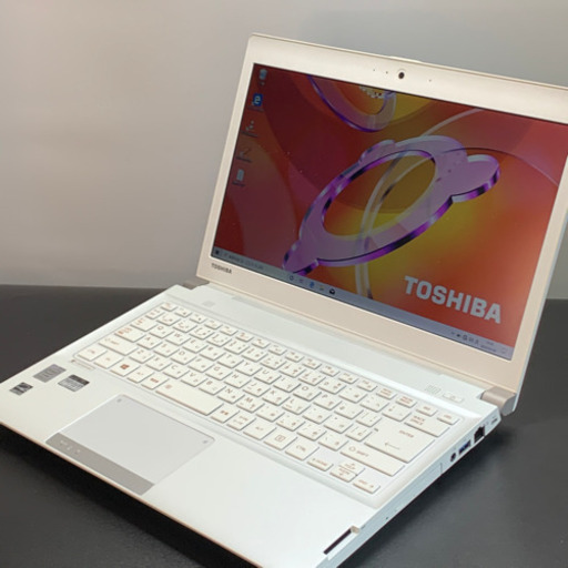 13.3薄型ダイナブック・レアカラー/4コアi7/メモリ8G/SSD512G/Office2019