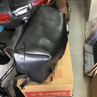 値下げしました。バイク用本革サイドバッグの画像