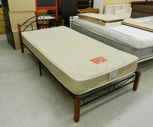 シングルベット 幅99cm アイアンフレーム マットレス 2点セット ボンネルコイル・スプリングマットレス 長谷川 ☆ PayPay(ペイペイ)決済可能 ☆ 札幌市 北区 屯田